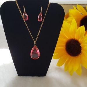 🆕️  Necklace  and earring set ,18k gold plated